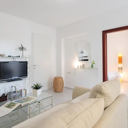 Vila Bougain-villa Orkos Naxos Naxos City