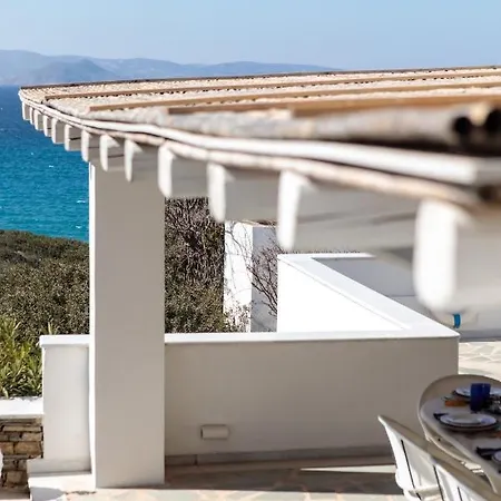 Vila Bougain-villa Orkos Naxos *